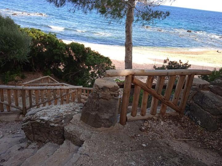 Casa Luisa Lejlighed Cala Gonone Eksteriør billede