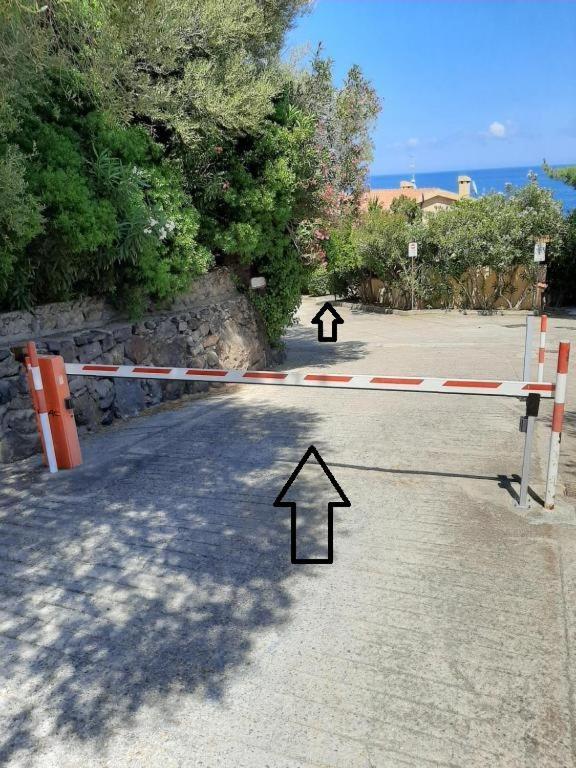 Casa Luisa Lejlighed Cala Gonone Eksteriør billede