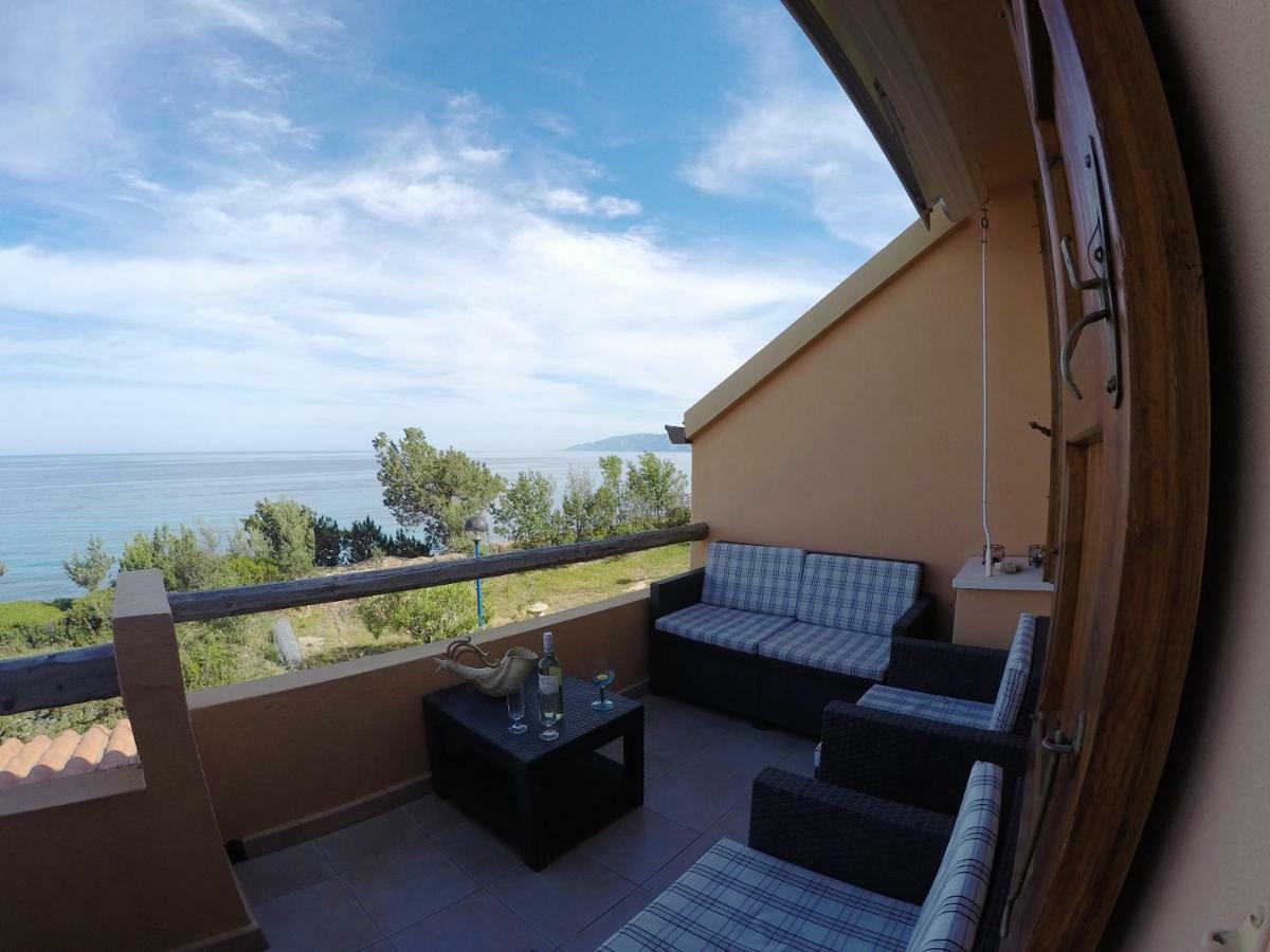 Casa Luisa Lejlighed Cala Gonone Eksteriør billede